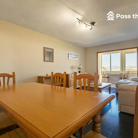 Holiday home Ideal Familia En - Pass The Keys