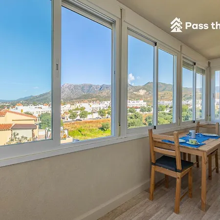 Ideal Familia En - Pass The Keys Holiday home