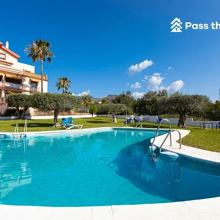 Ideal Familia En - Pass The Keys * Marbella